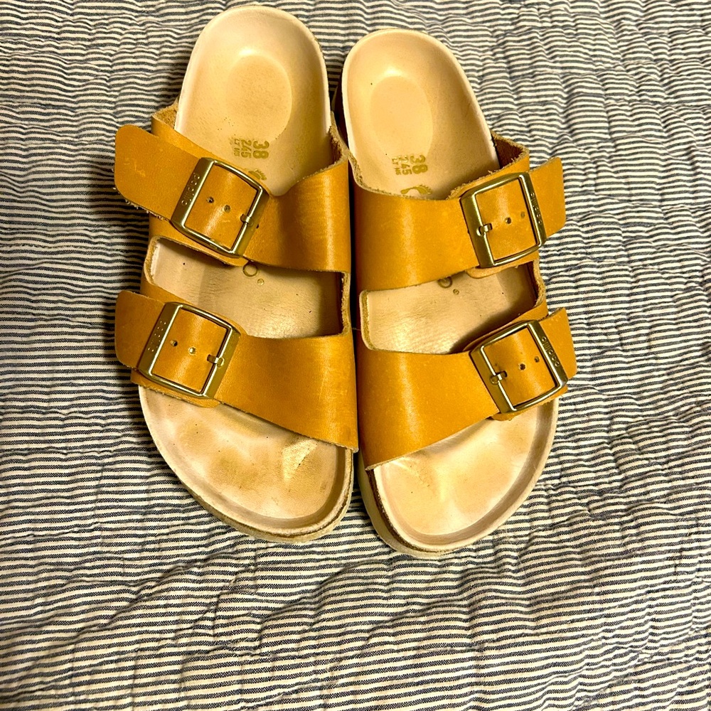 Papillios by Birkenstock.  Natural leather size 38.